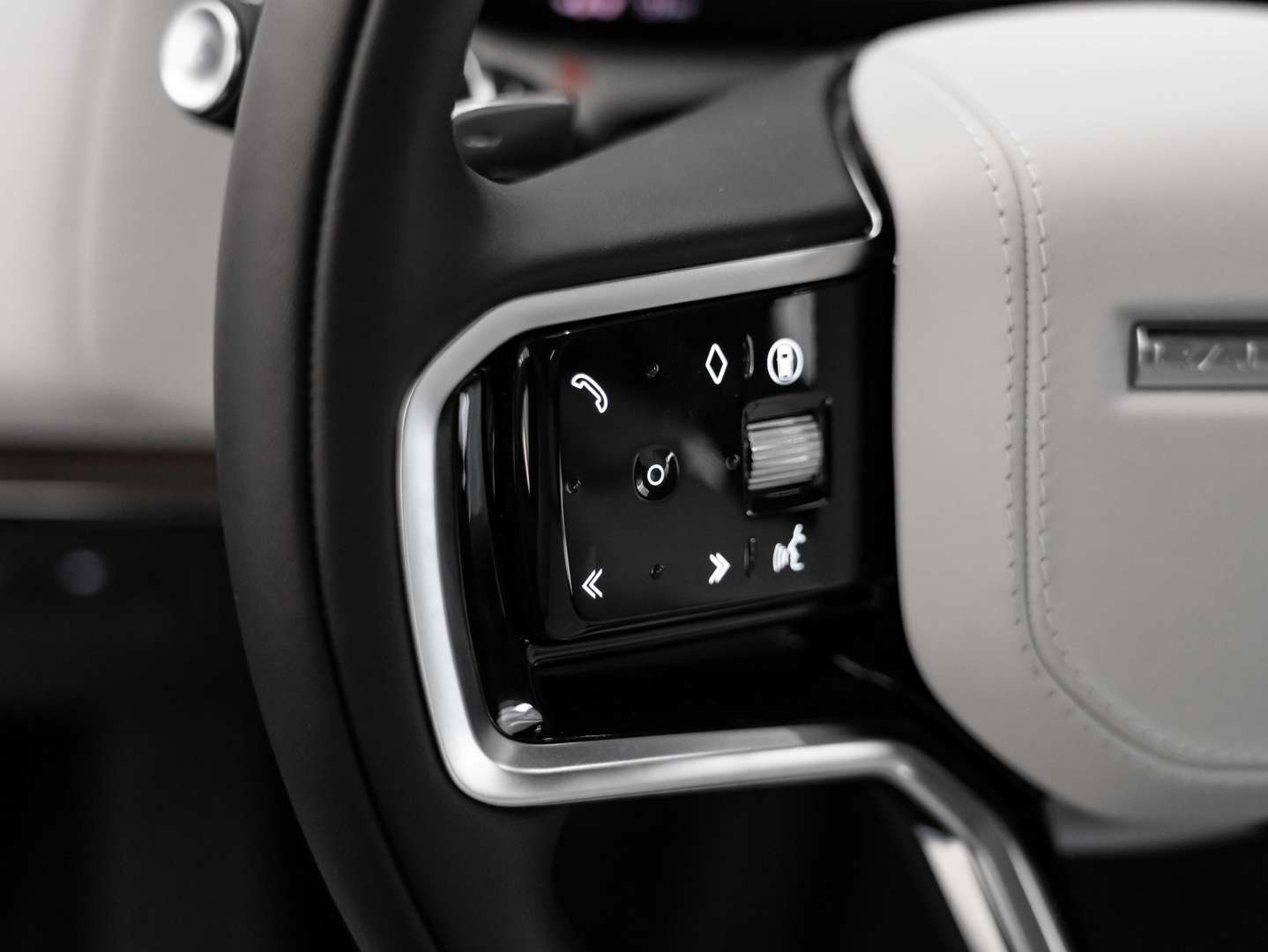 Land Rover Range Rover Sport 3.0 I6 PHEV S 460 - 2025 - Joinsteer - #16