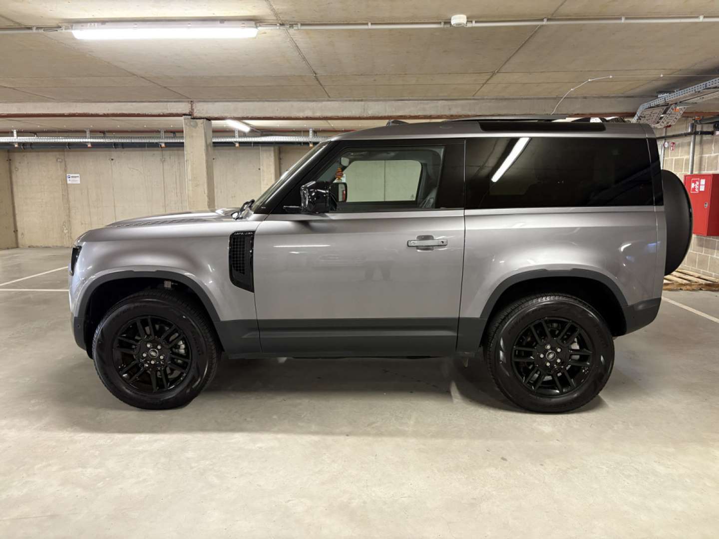 Land Rover Defender 90 S 3.0 D200 - 2023 - Joinsteer - #4