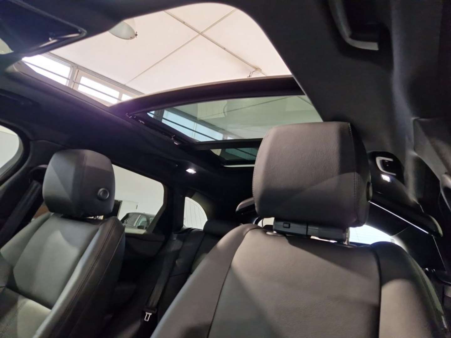 Land Rover Range Rover Velar Dynamic SE TETTO APRIBILE 2.0D I4 204 CV - 2025 - Joinsteer - #4