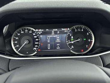 Land Rover Range Rover Evoque 2.0 P200 AWD S — photo 22