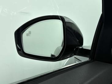 Land Rover Range Rover Evoque 2.0 P200 AWD S — photo 26
