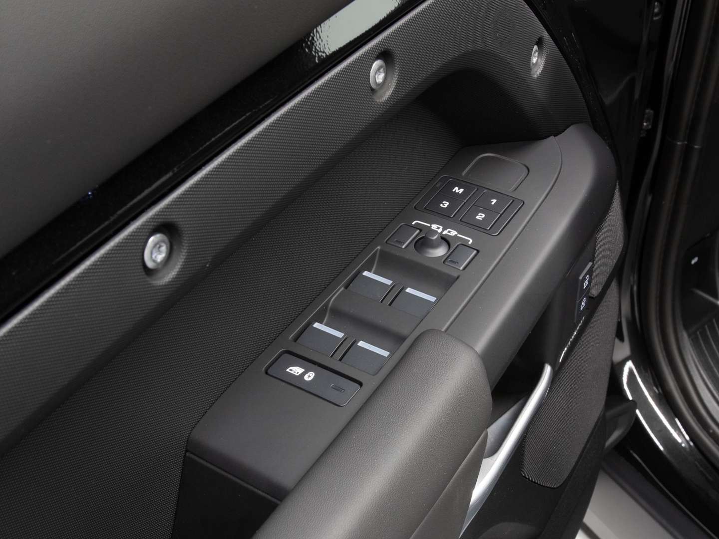 Land Rover Defender 110 Dynamic SE Edition 2.0 P300e - 2026 - Joinsteer - #18