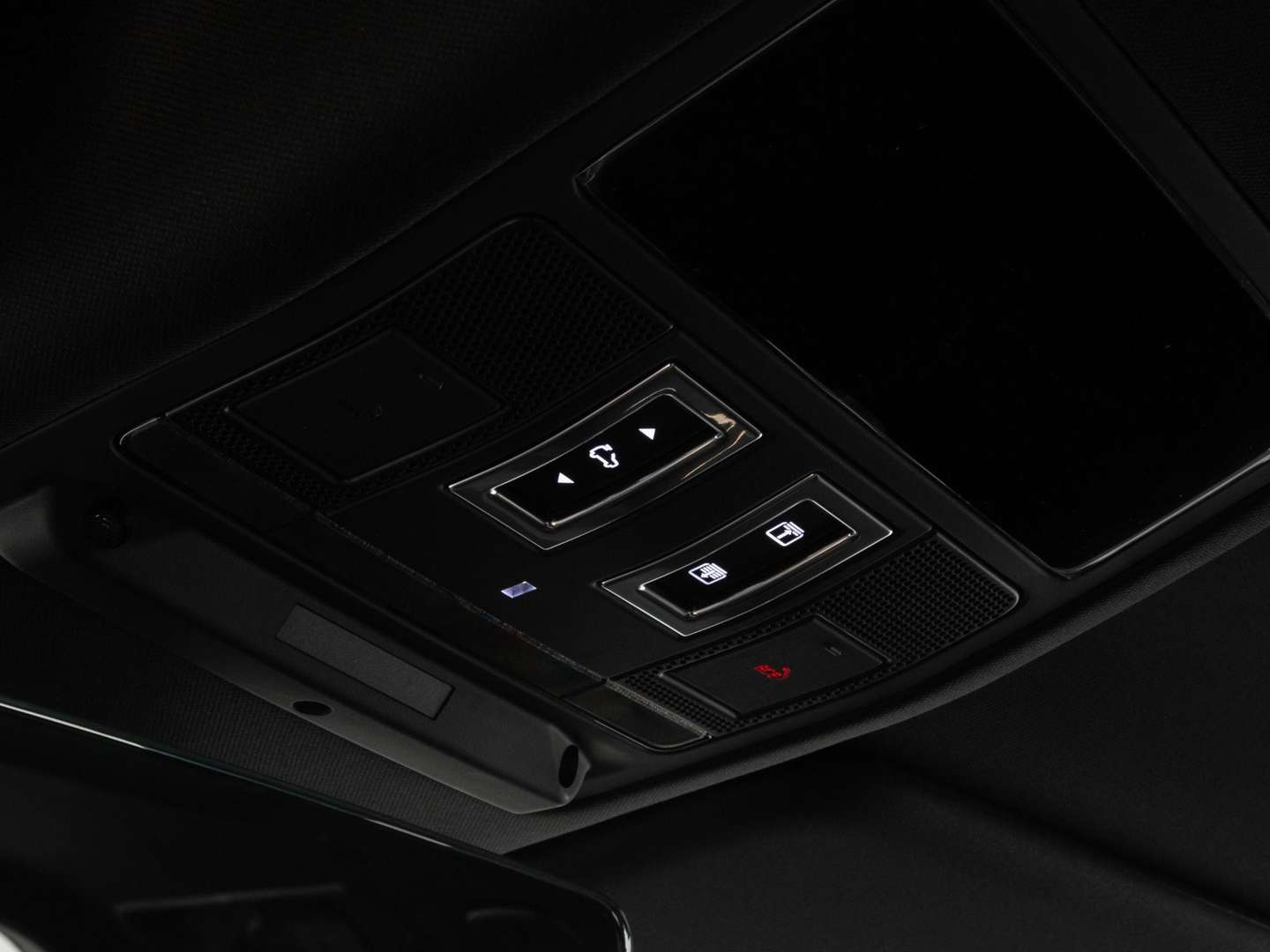 Land Rover Defender 110 Dynamic SE Edition 2.0 P300e - 2026 - Joinsteer - #27