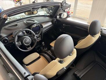 Mini Cabrio COOPER S — photo 8
