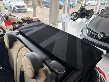 Mini Cabrio COOPER S — photo 10