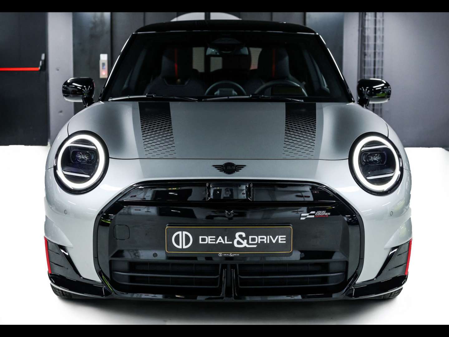 Mini Cooper E JCW Cooper - 2025 - Joinsteer - #5