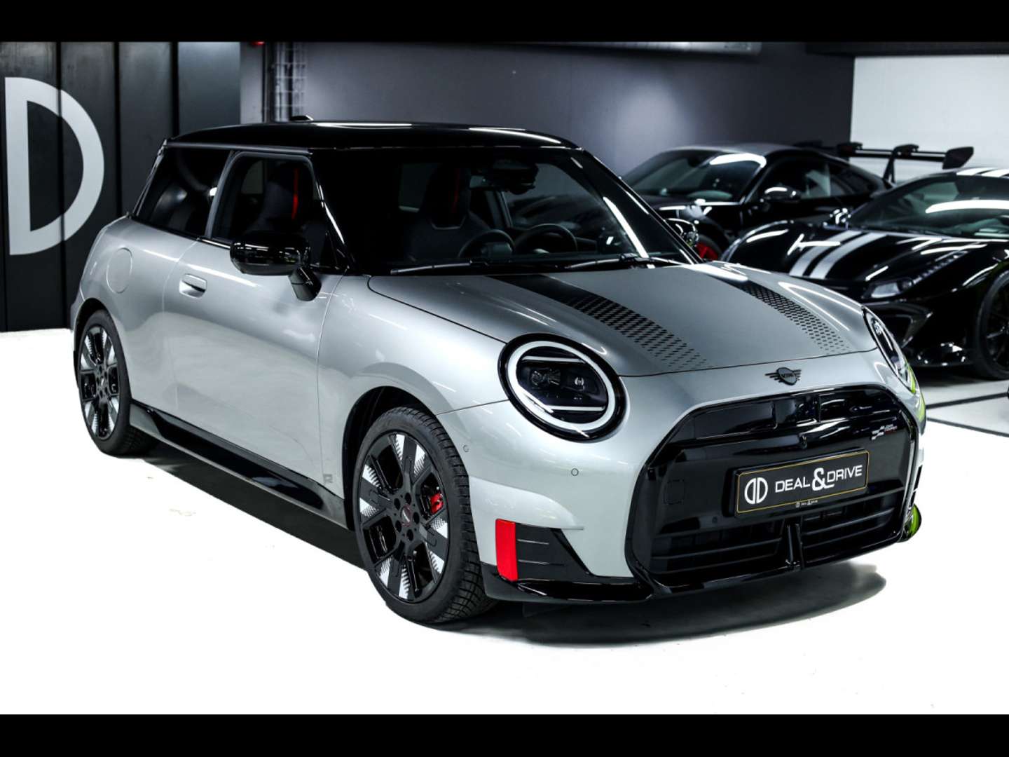 Mini Cooper E JCW Cooper - 2025 - Joinsteer - #6