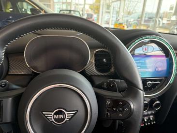 Mini Cabrio COOPER S — photo 13