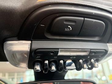 Mini Cabrio COOPER S — photo 14