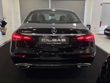 Mercedes Classe E 300 — photo 11
