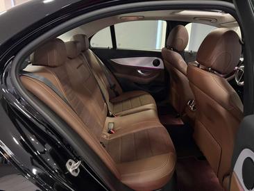 Mercedes Classe E 300 — photo 22