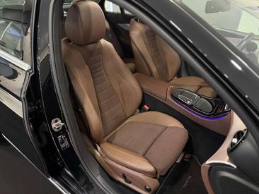 Mercedes Classe E 300 — photo 25