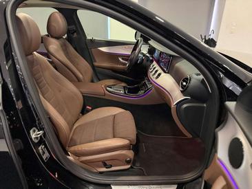 Mercedes Classe E 300 — photo 26
