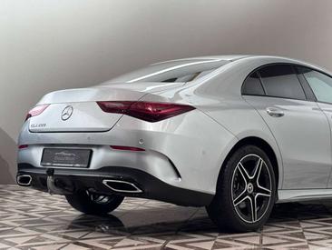 Mercedes CLA 200 AMG Line — photo 12