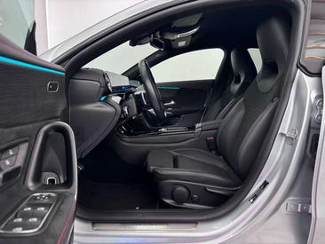 Mercedes CLA 200 AMG Line — photo 22