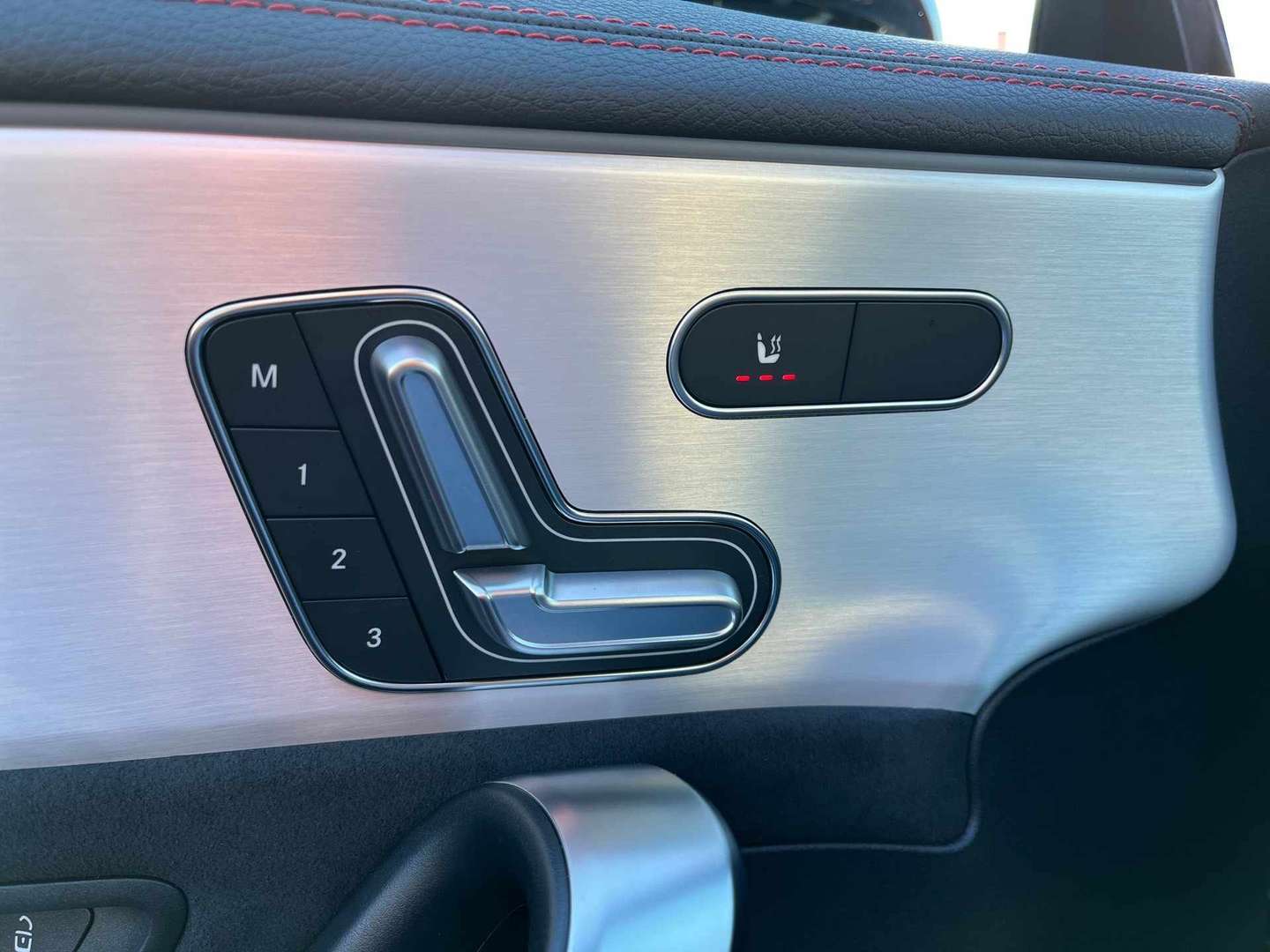 Mercedes CLA 250 E 250 Premium Plus - 2024 - Joinsteer - #13