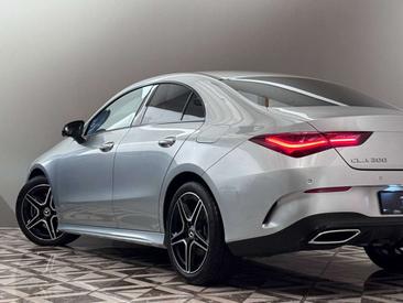 Mercedes CLA 200 AMG Line — photo 39
