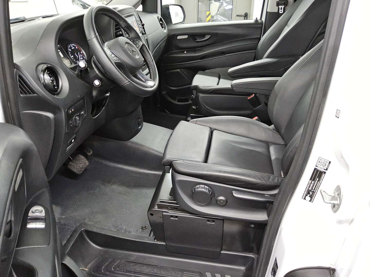Mercedes Vito Tourer 114 - 2024 - Joinsteer - #7
