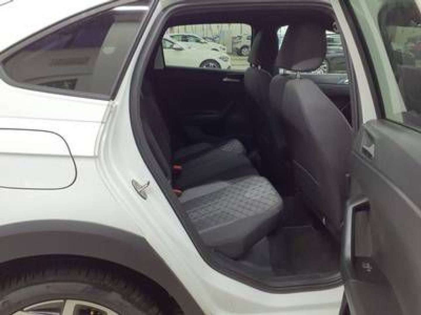 Volkswagen Taigo R-Line - 2025 - Joinsteer - #5