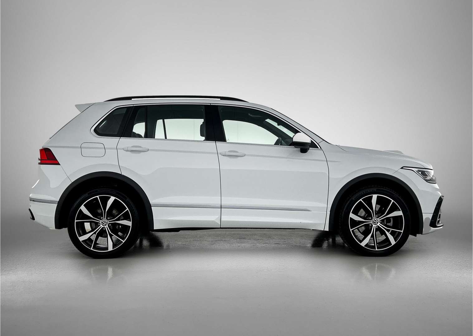 Volkswagen TIGUAN EHybrid R-Line - 2022 - Joinsteer - #9