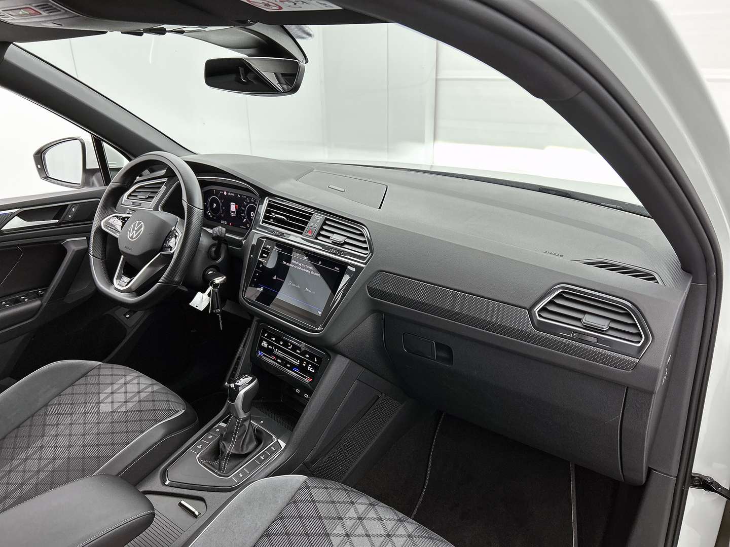 Volkswagen TIGUAN EHybrid R-Line - 2022 - Joinsteer - #14