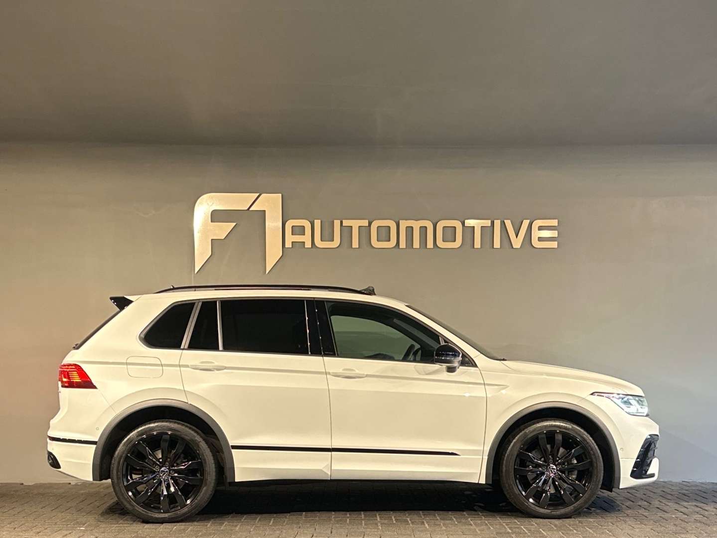 Volkswagen TIGUAN EHybrid R-Line - 2022 - Joinsteer - #10