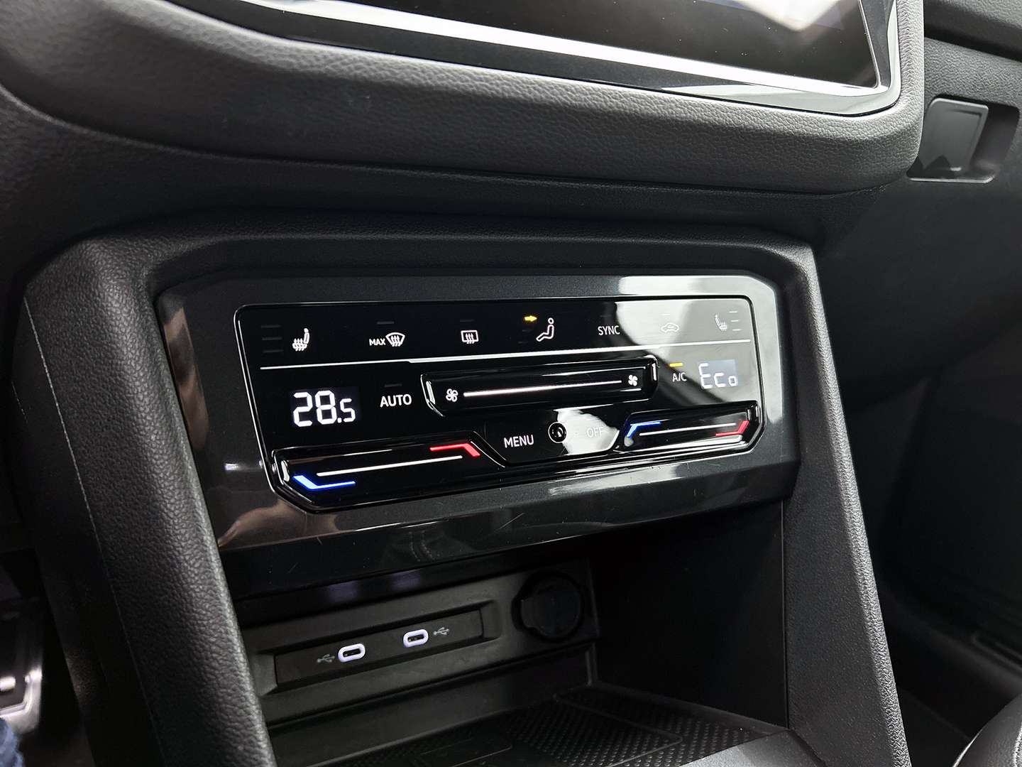 Volkswagen TIGUAN EHybrid R-Line - 2022 - Joinsteer - #22