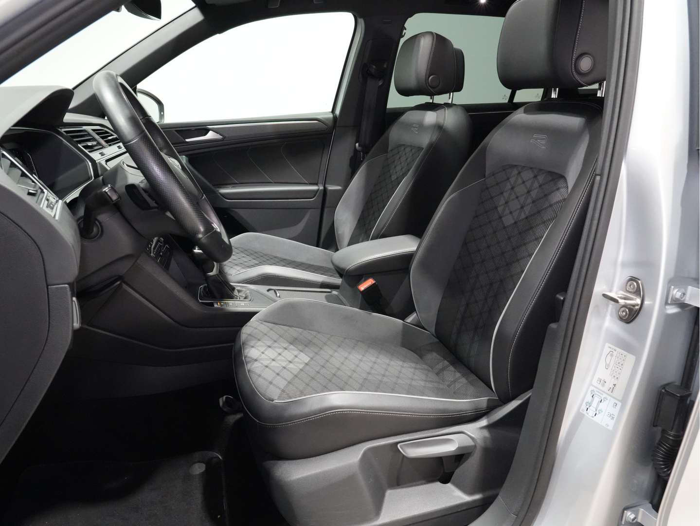 Volkswagen TIGUAN EHybrid R-Line - 2022 - Joinsteer - #7