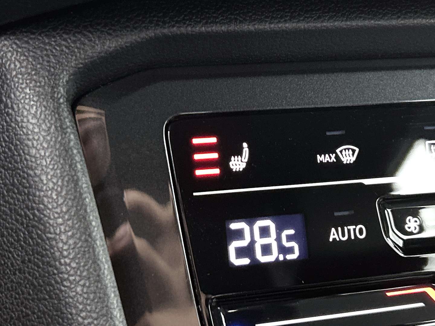 Volkswagen TIGUAN EHybrid R-Line - 2022 - Joinsteer - #23