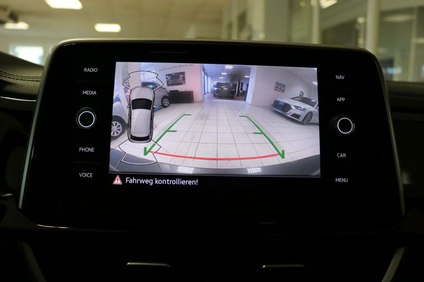 Volkswagen T-Roc R-Line - 2022 - Joinsteer - #21