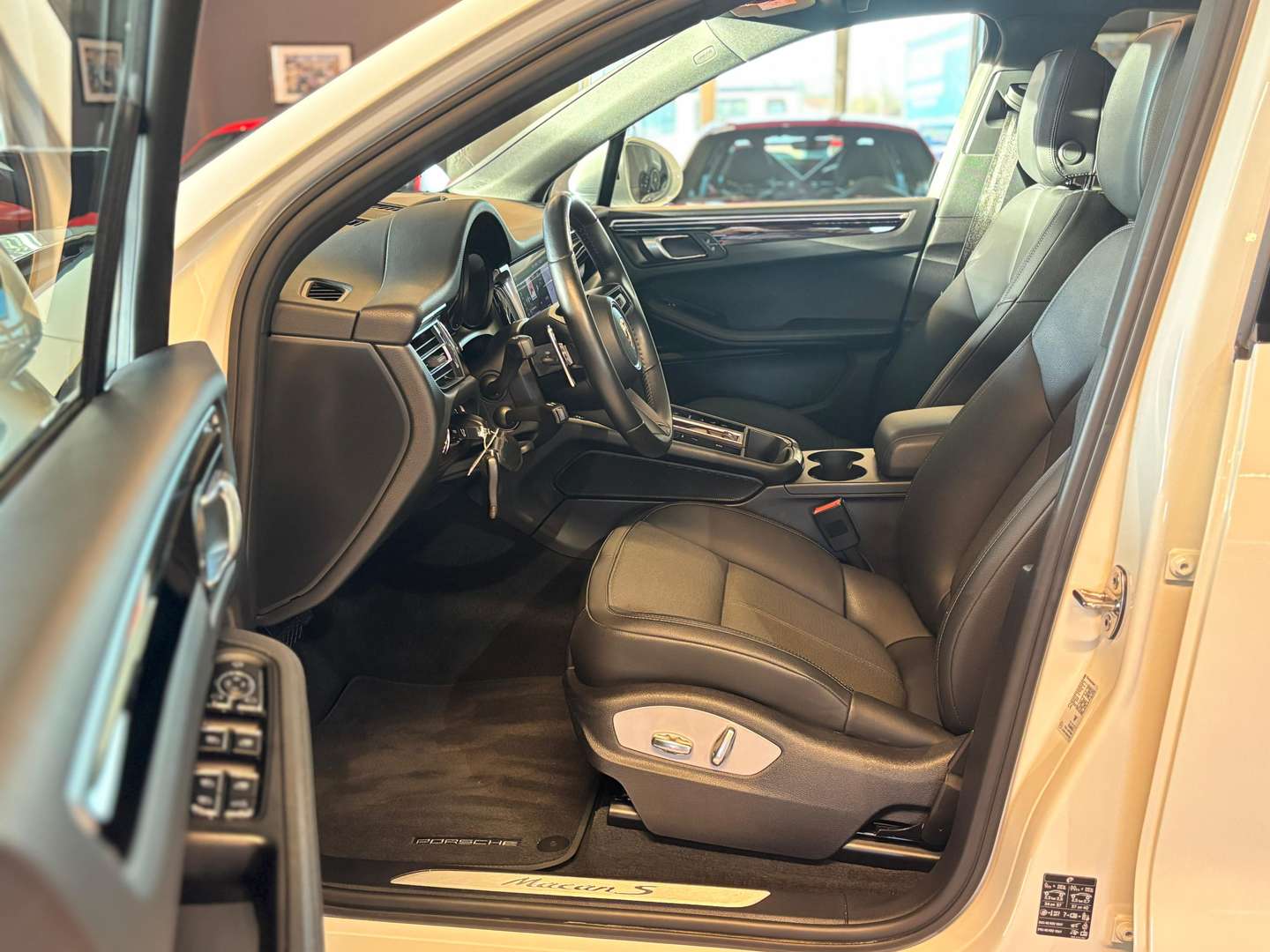 Porsche Macan I S - 2022 - Joinsteer - #10