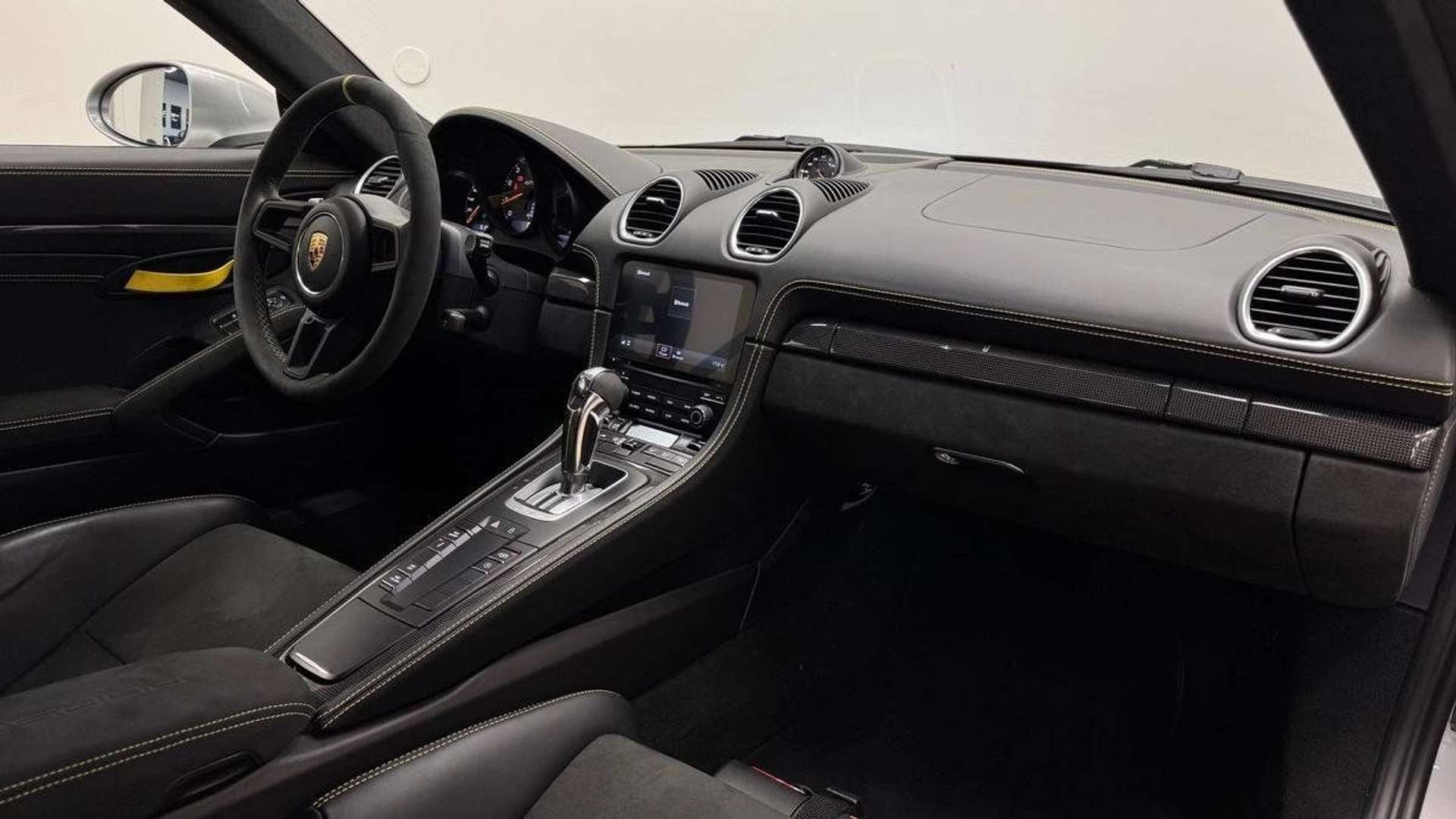 Porsche 718 Cayman GT4 - 2021 - Joinsteer - #9