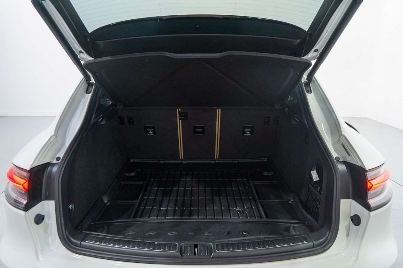 Porsche Macan I S - 2019 - Joinsteer - #16