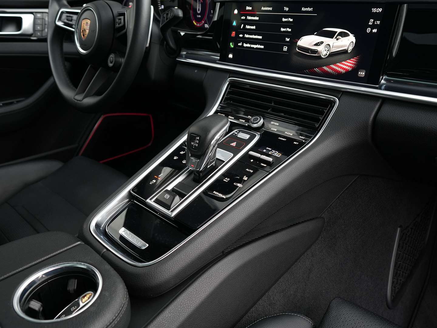 Porsche Panamera II 4 E-Hybrid - 2022 - Joinsteer - #37