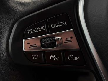 BMW Série 3 Touring 330e — photo 11