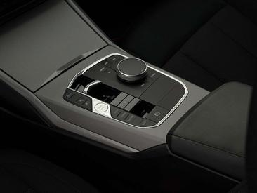 BMW Série 3 Touring 330e — photo 19