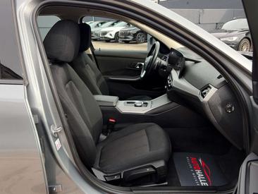 BMW Série 3 Touring 330e — photo 27