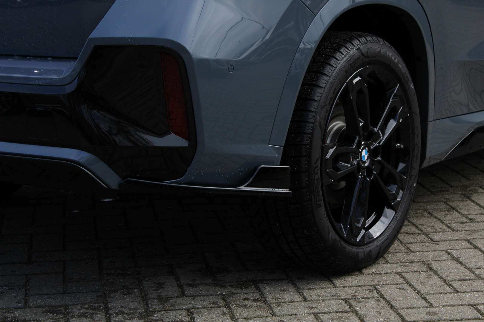 BMW IX1 M Sport EDrive20 - 2025 - Joinsteer - #30