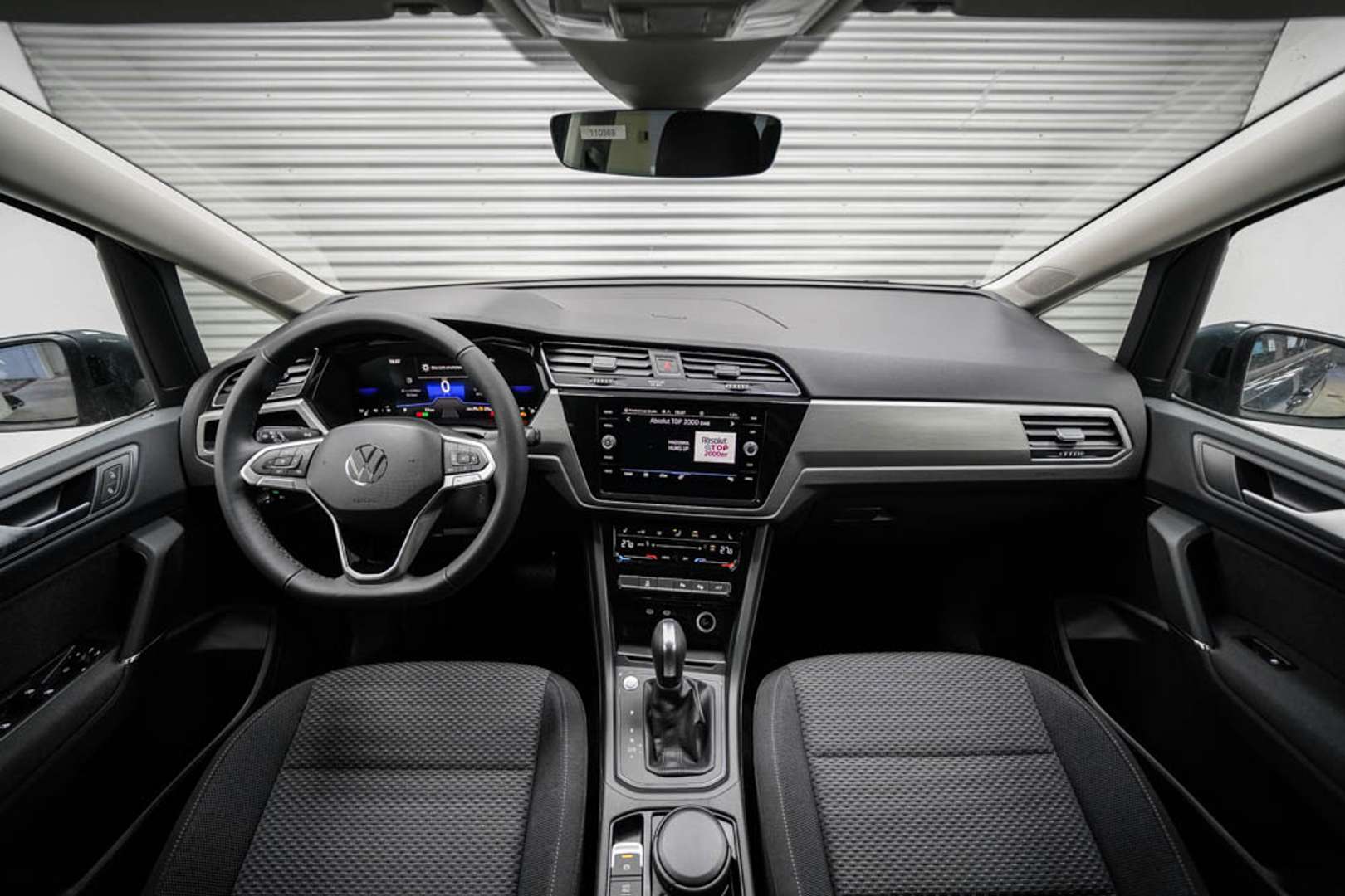Volkswagen Touran TSI R-Line - 2026 - Joinsteer - #4