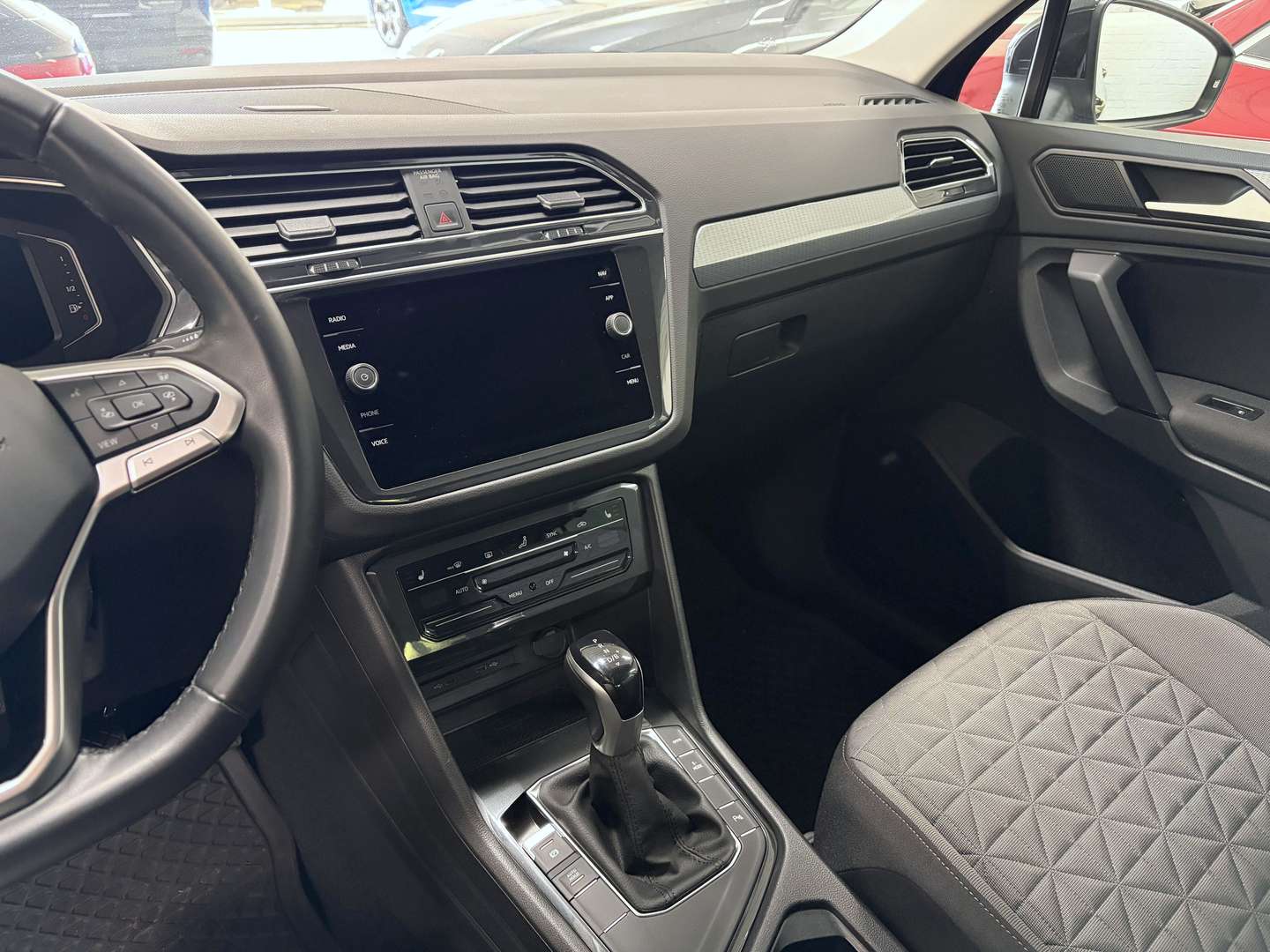 Volkswagen TIGUAN EHybrid Elegance - 2023 - Joinsteer - #12