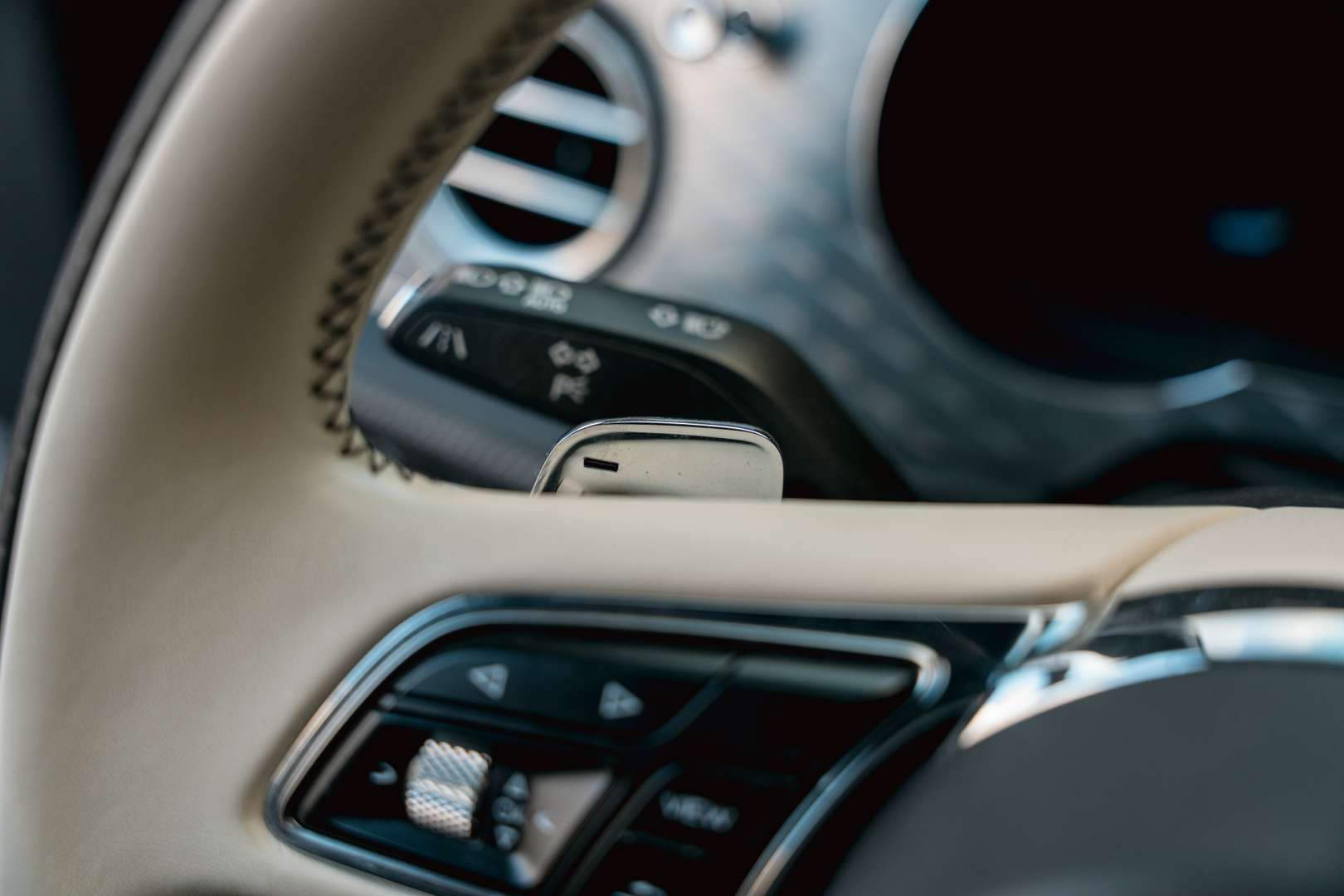 Bentley Bentayga V6 Hybrid - 2022 - Joinsteer - #12