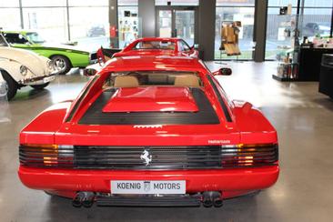 Ferrari Testarossa — photo 9