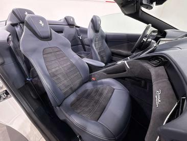 Ferrari Roma Spider — photo 14