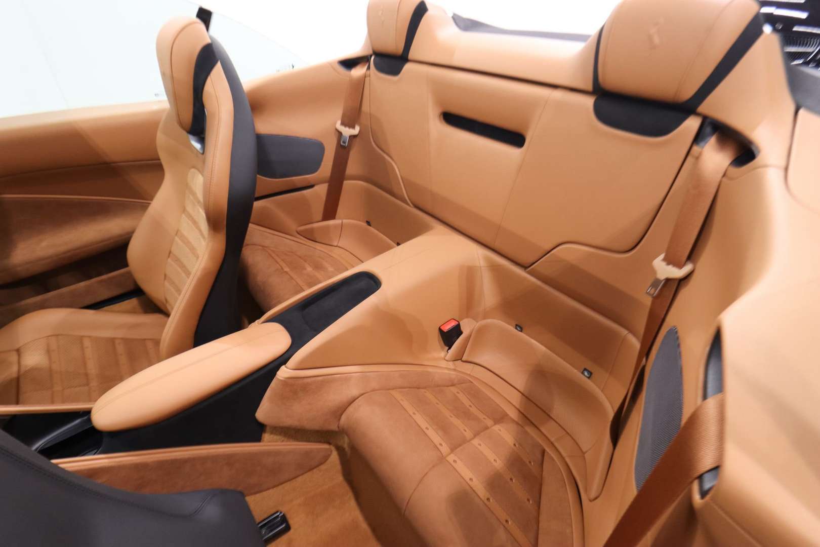 Ferrari Roma Spider - 2024 - Joinsteer - #13