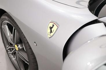 Ferrari Roma Spider — photo 18