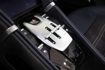 Ferrari Roma Spider — photo 26