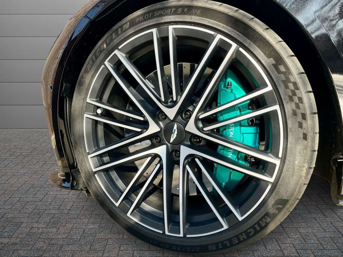 Aston Martin DB12 Coupé 4.0 V8 Auto - 2024 - Joinsteer - #3