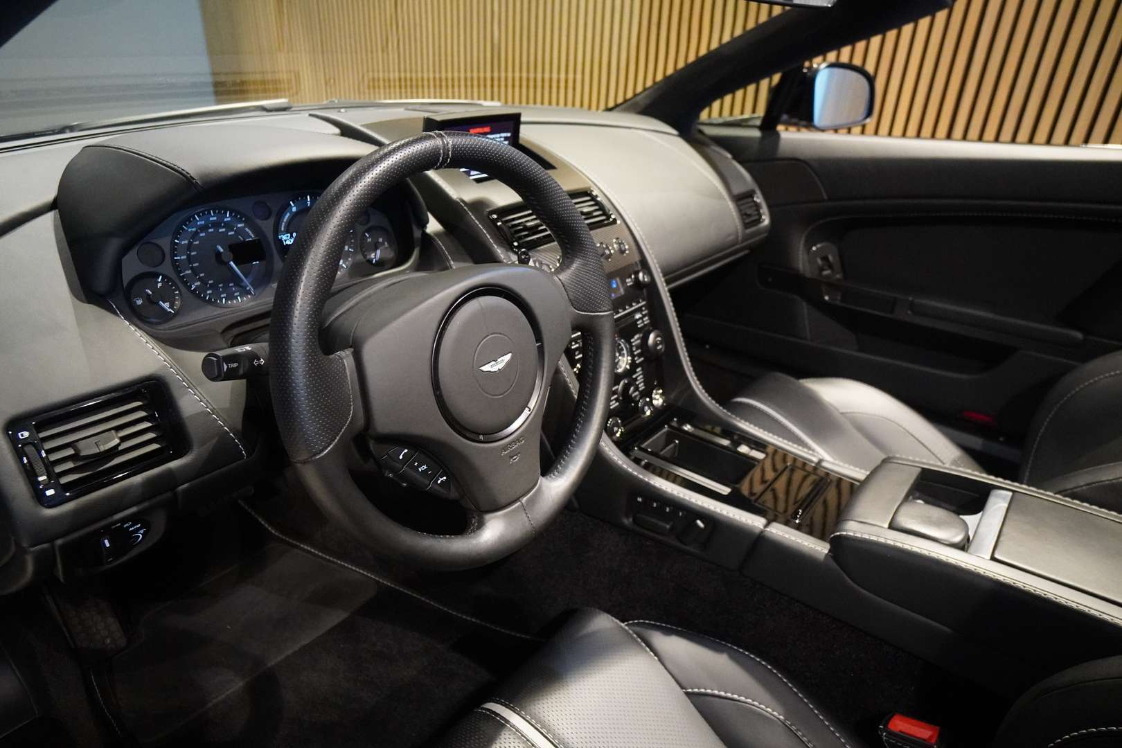 Aston Martin Vantage S Roadster V8 N430 - 2017 - Joinsteer - #5