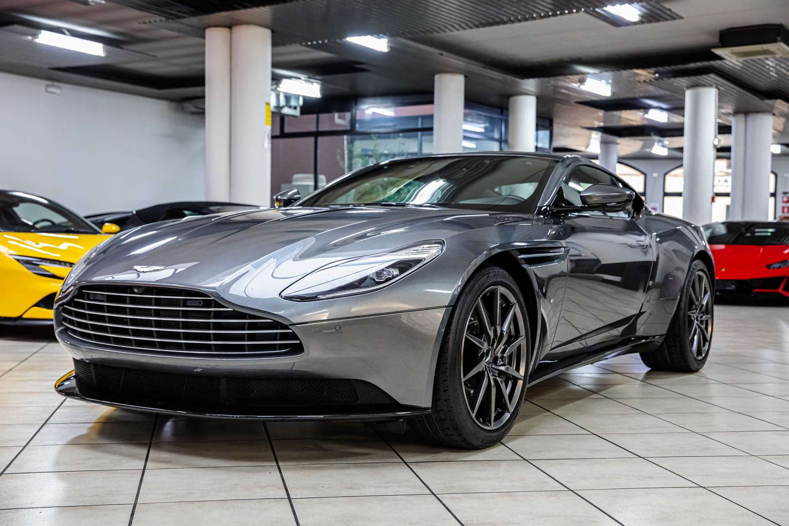 Aston Martin DB11 V12 AMR PACK - 2017 - Joinsteer - #2