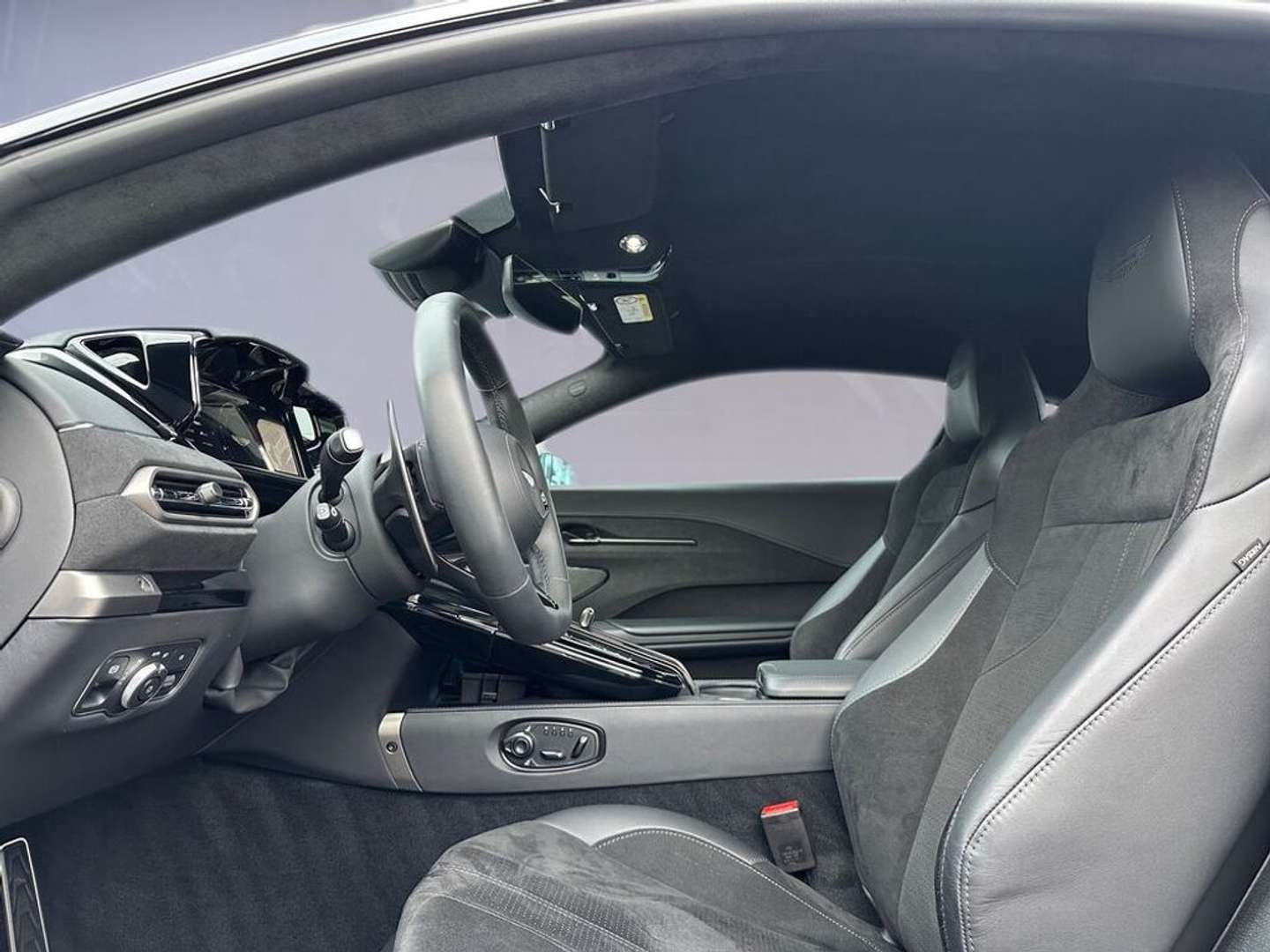 Aston Martin Vantage Coupe BlackPack - 2025 - Joinsteer - #7